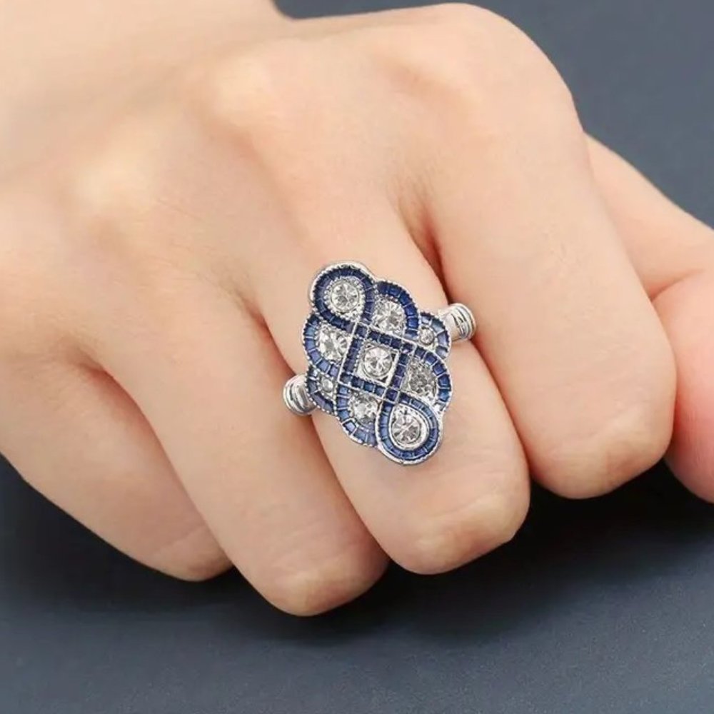 Ring Crystal Rhinestones Stunning Inlayed Silver Blue Sparkle Statement Stylish
